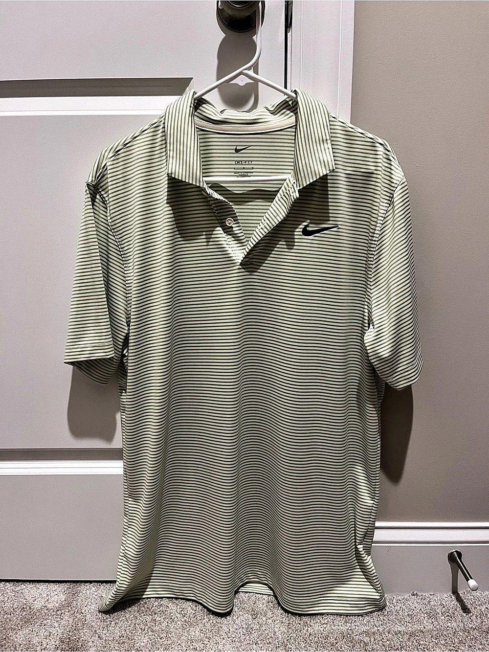 Nike Dri-FIT Polo Striped in Green & Pastel Yellow